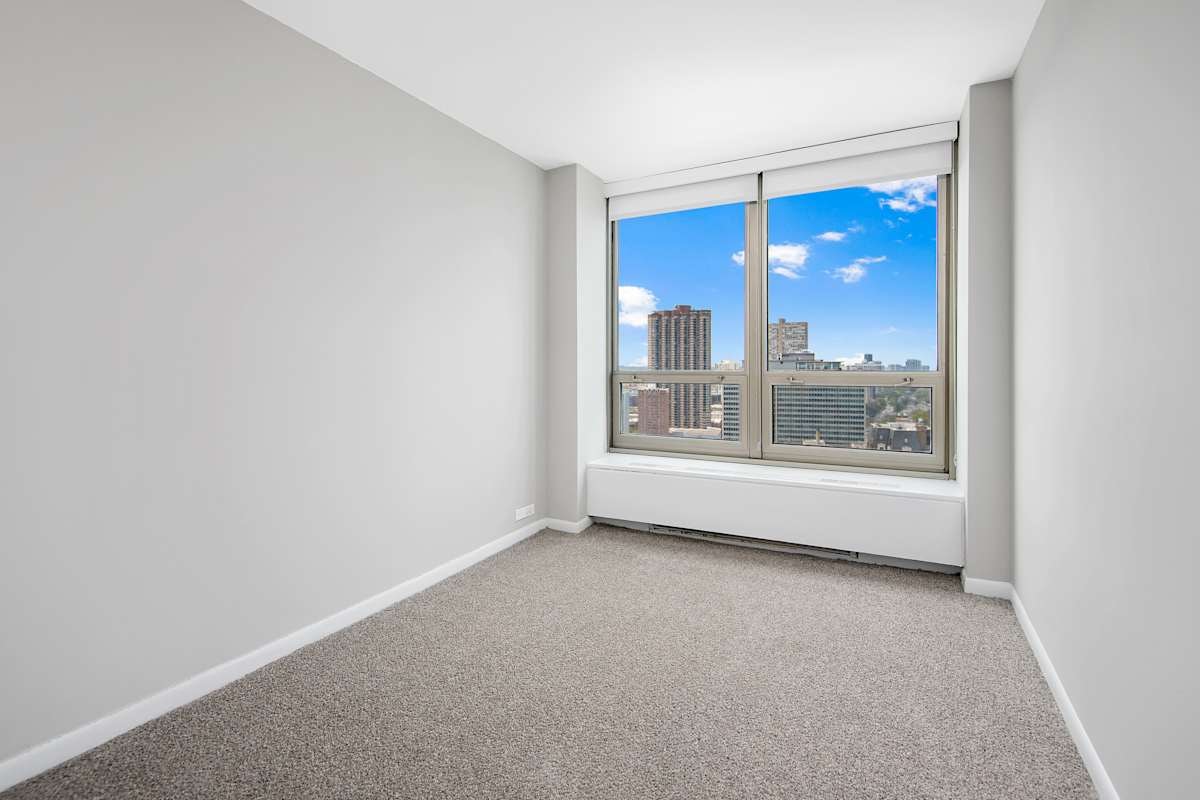 3450 N. Lake Shore Drive photo 35