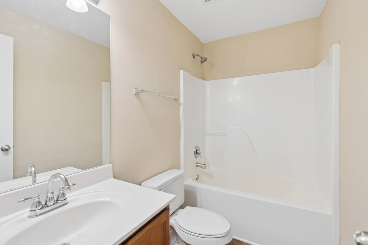 The Summit Townhomes photo 39