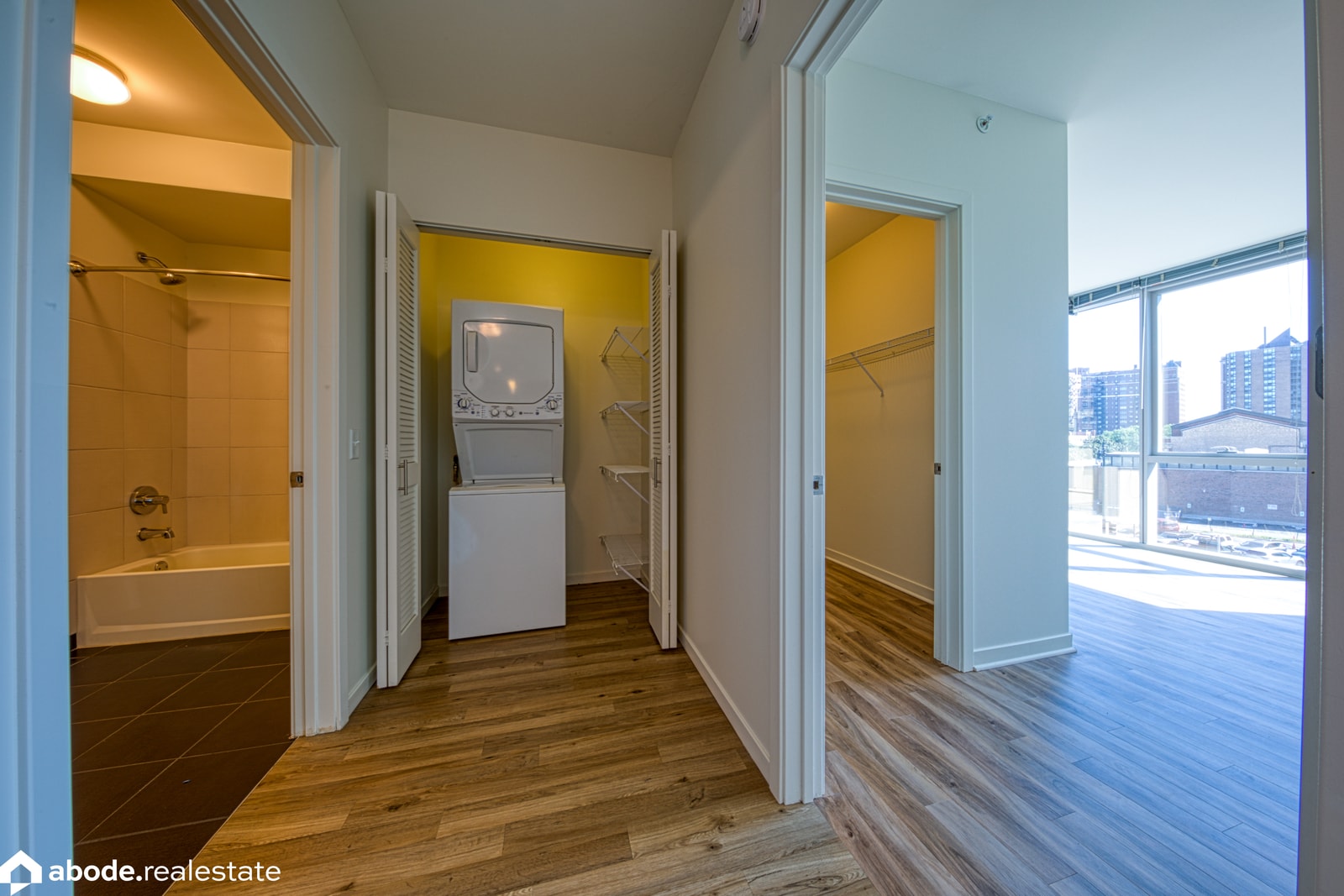 Halsted Flats photo 49