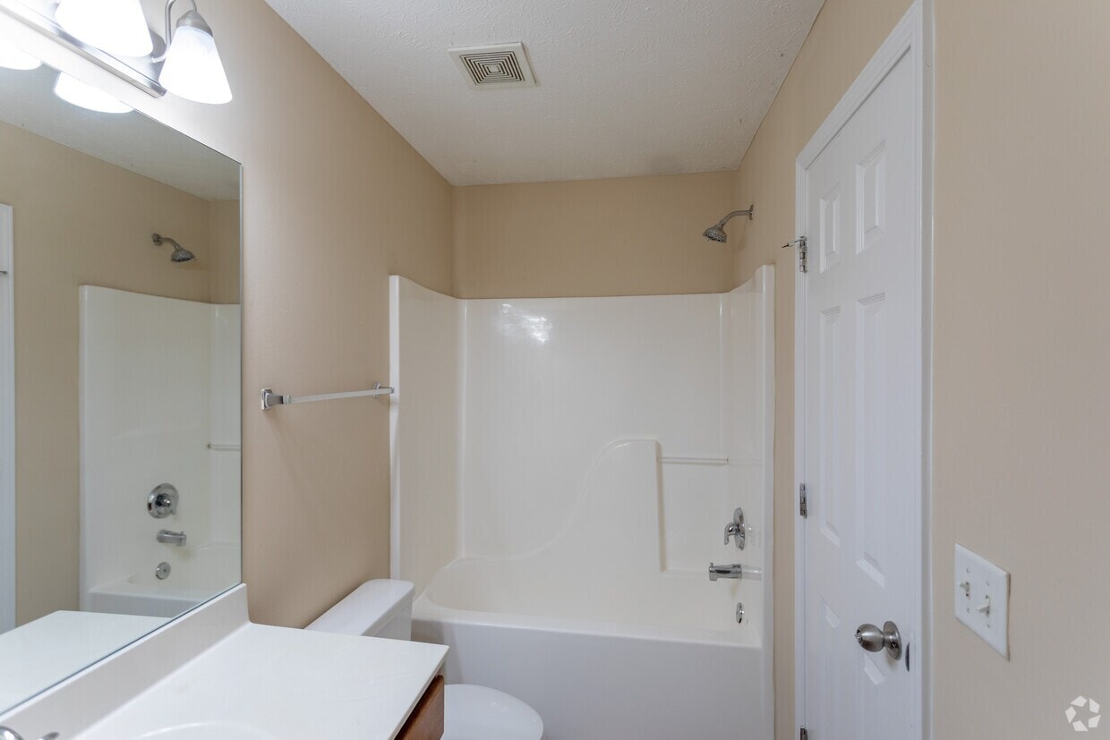 The Summit Townhomes photo 30