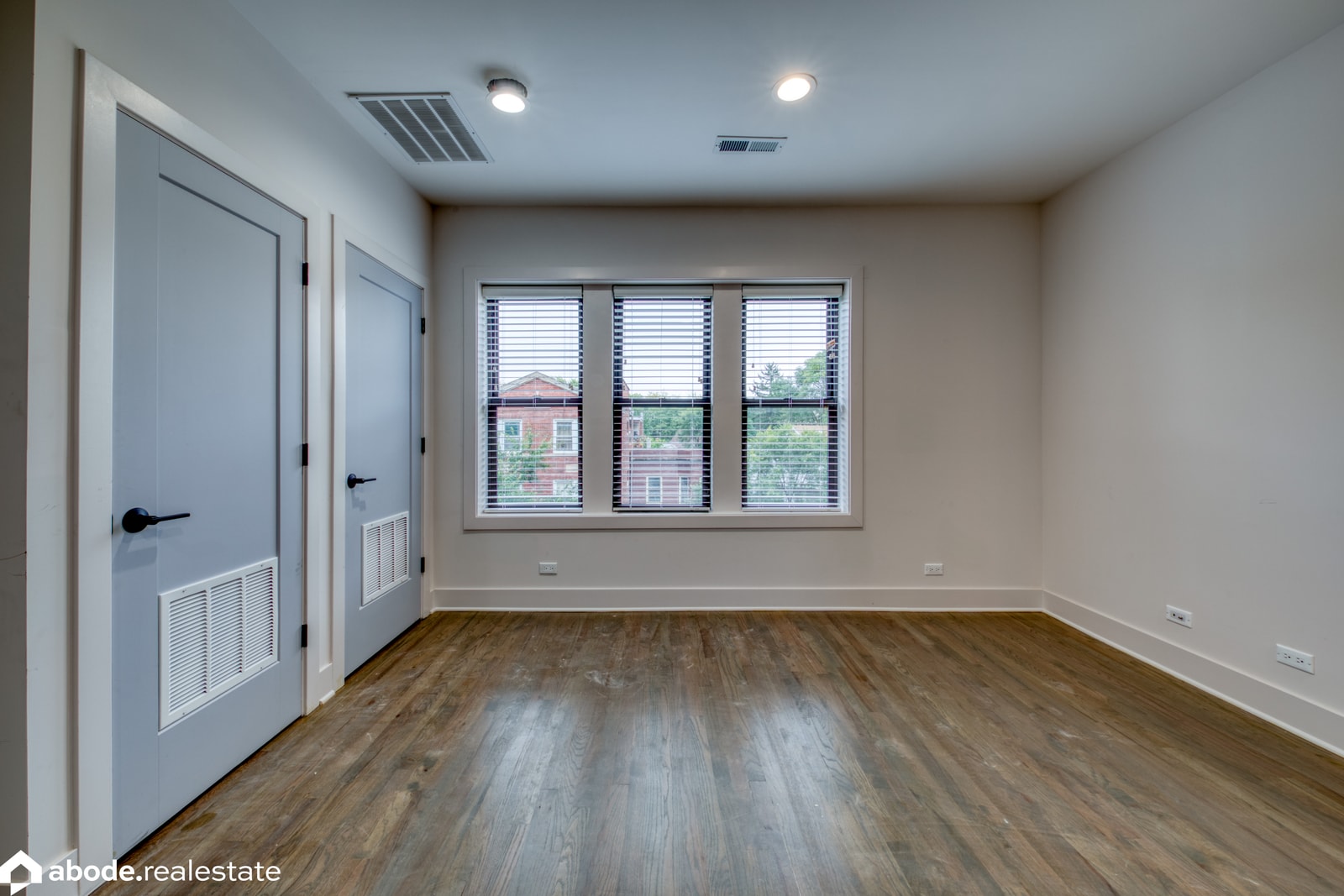5827 North Ridge photo 6