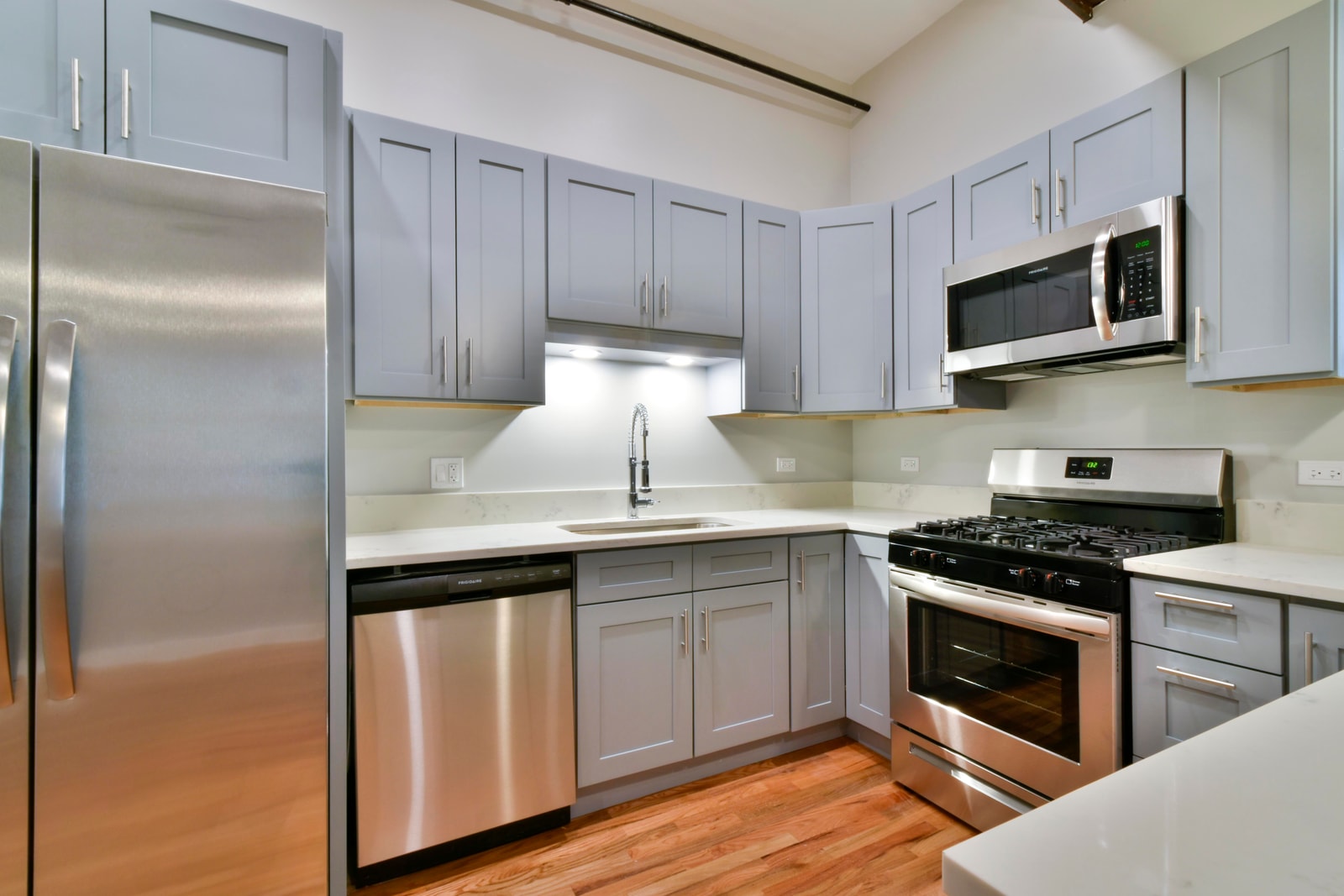 Hubbard Place photo 90