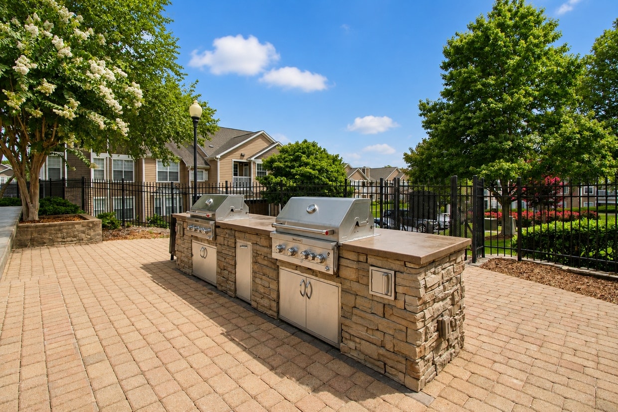 Woodland Pointe Residences photo 13