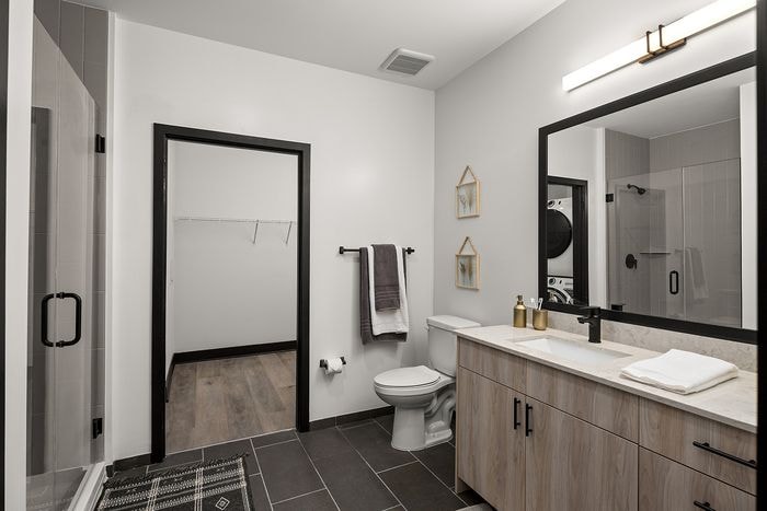Abberly Riverwalk Apartment Homes photo 8