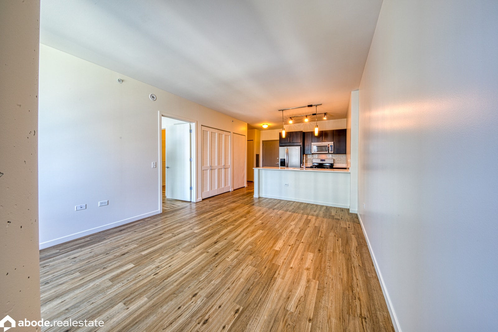 Halsted Flats photo 42