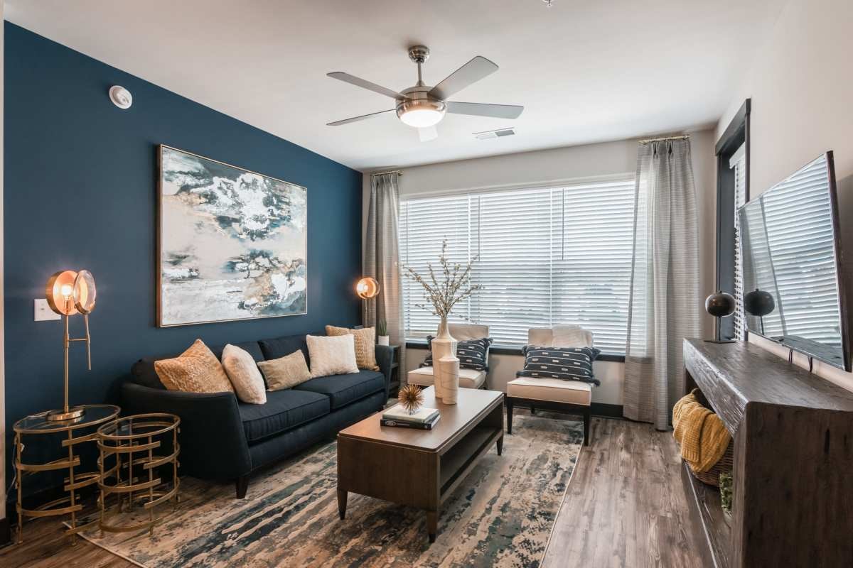 2107 Lothric Way, Murfreesboro, TN 37129 — living view
