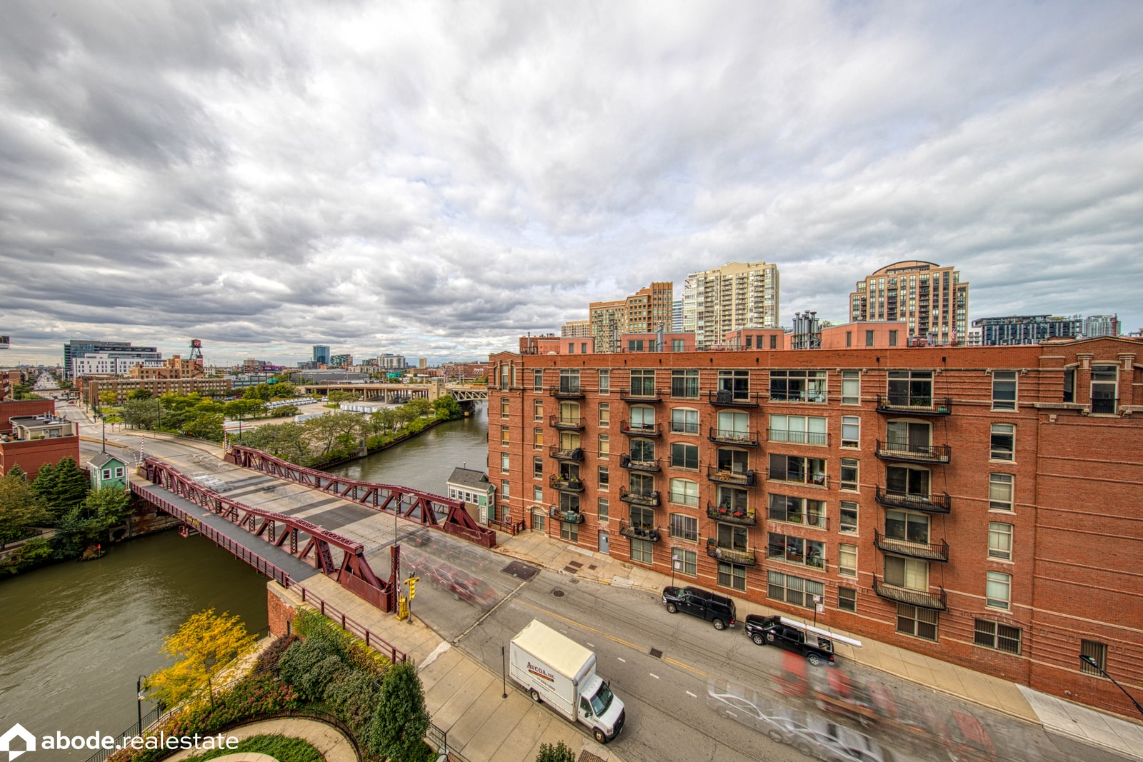 Kingsbury Plaza photo 25
