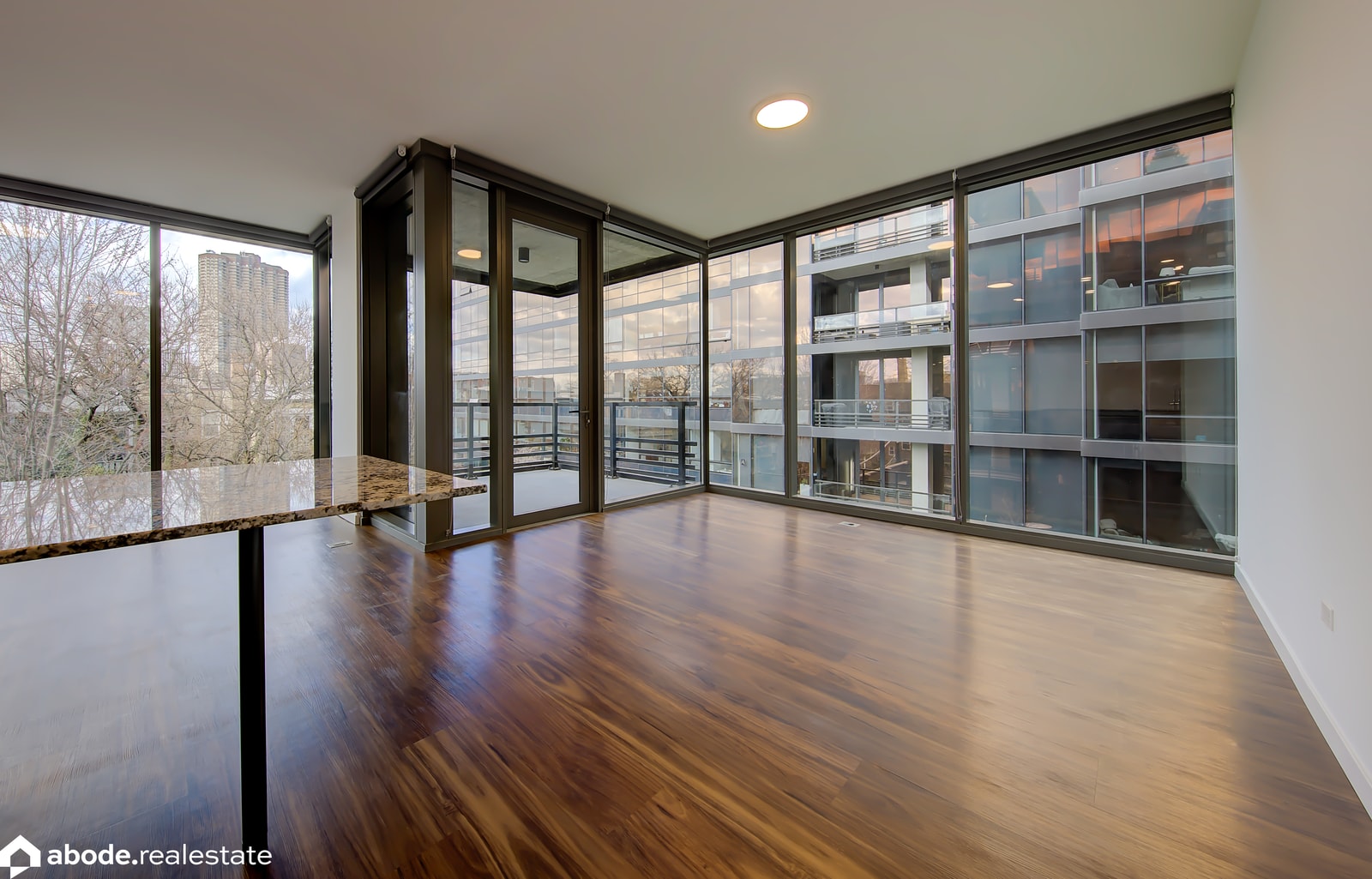 Optima Lakeview photo 63