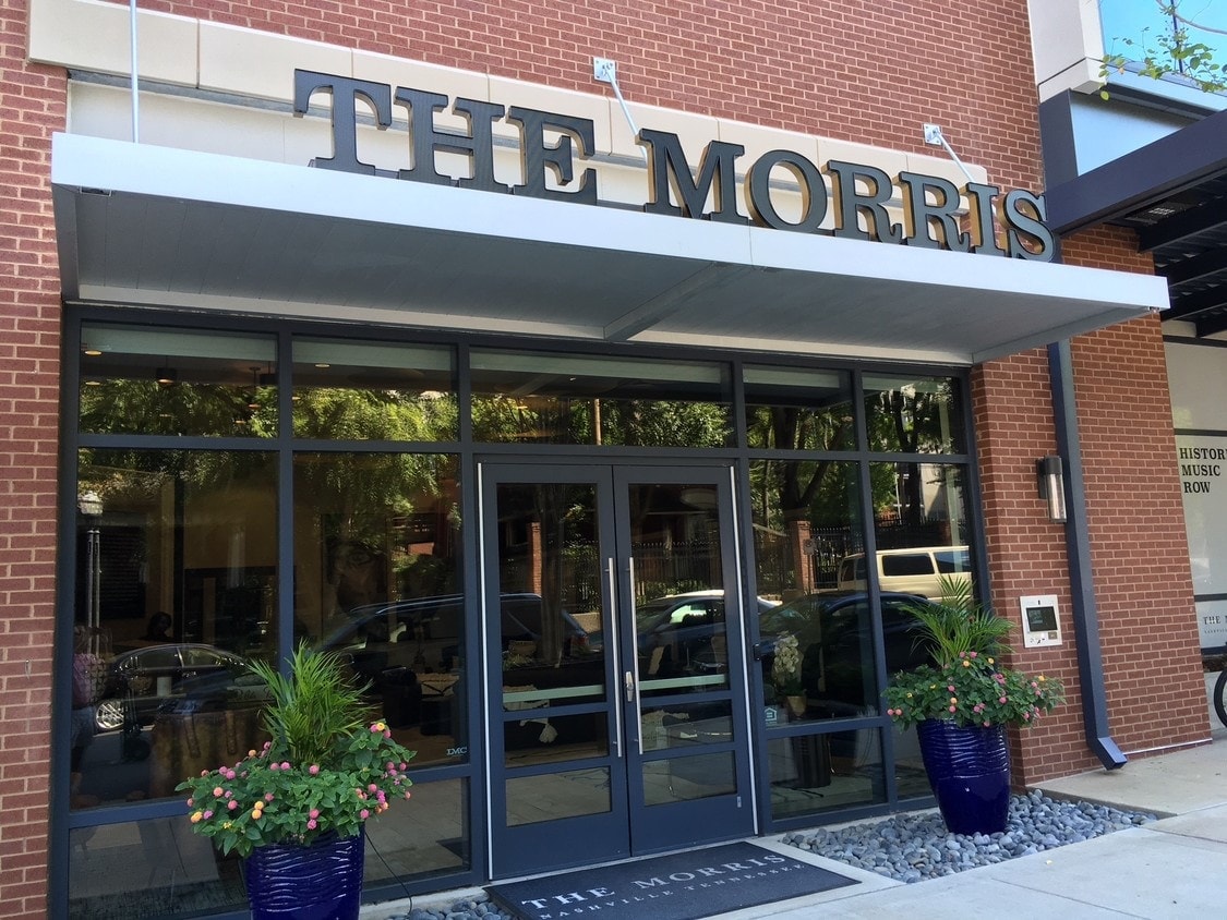 The Morris photo 43