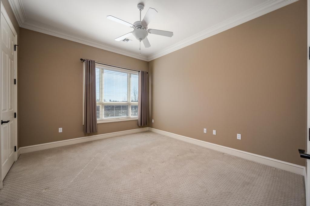 The Gateway Village photo 37