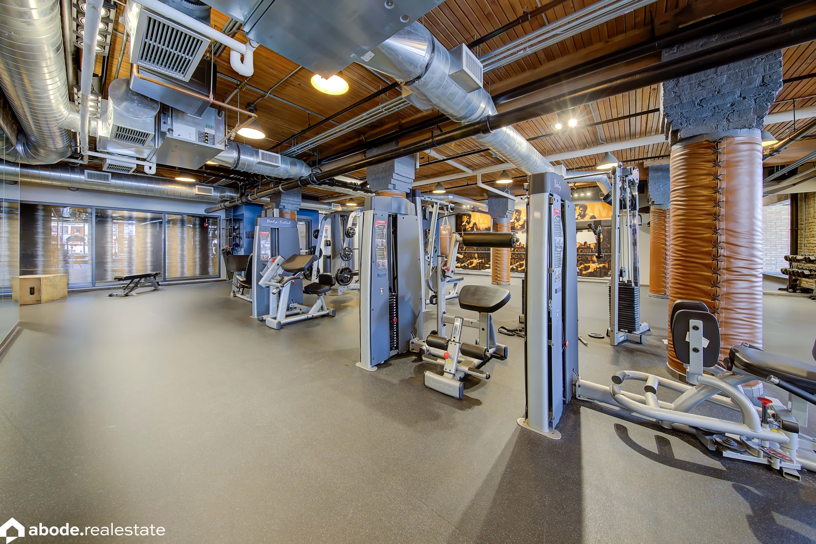 Lofts at River East photo 39