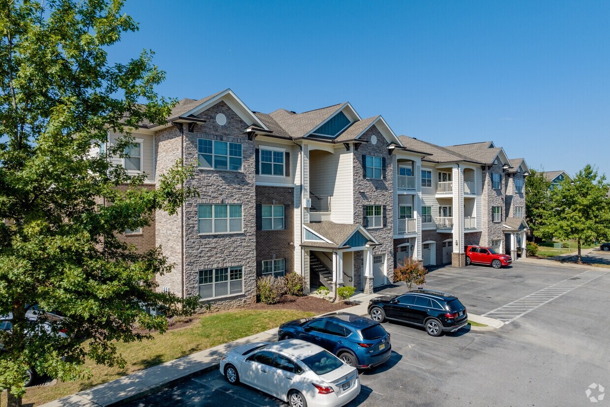 Vintage Crossing Apartments photo 43