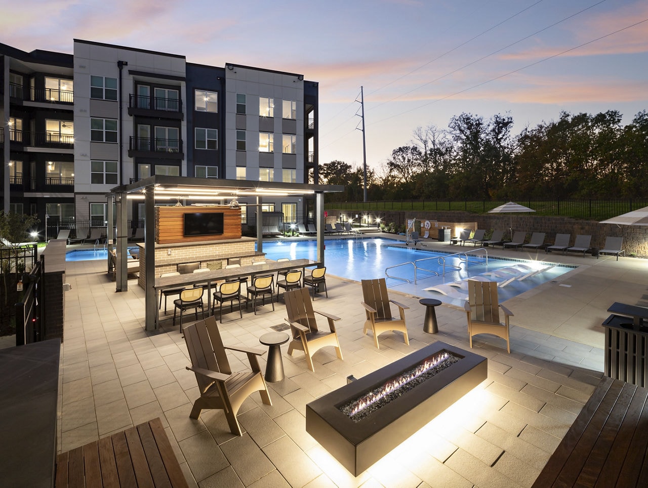 The Hickory at Indian Lake Village Apartments photo 18