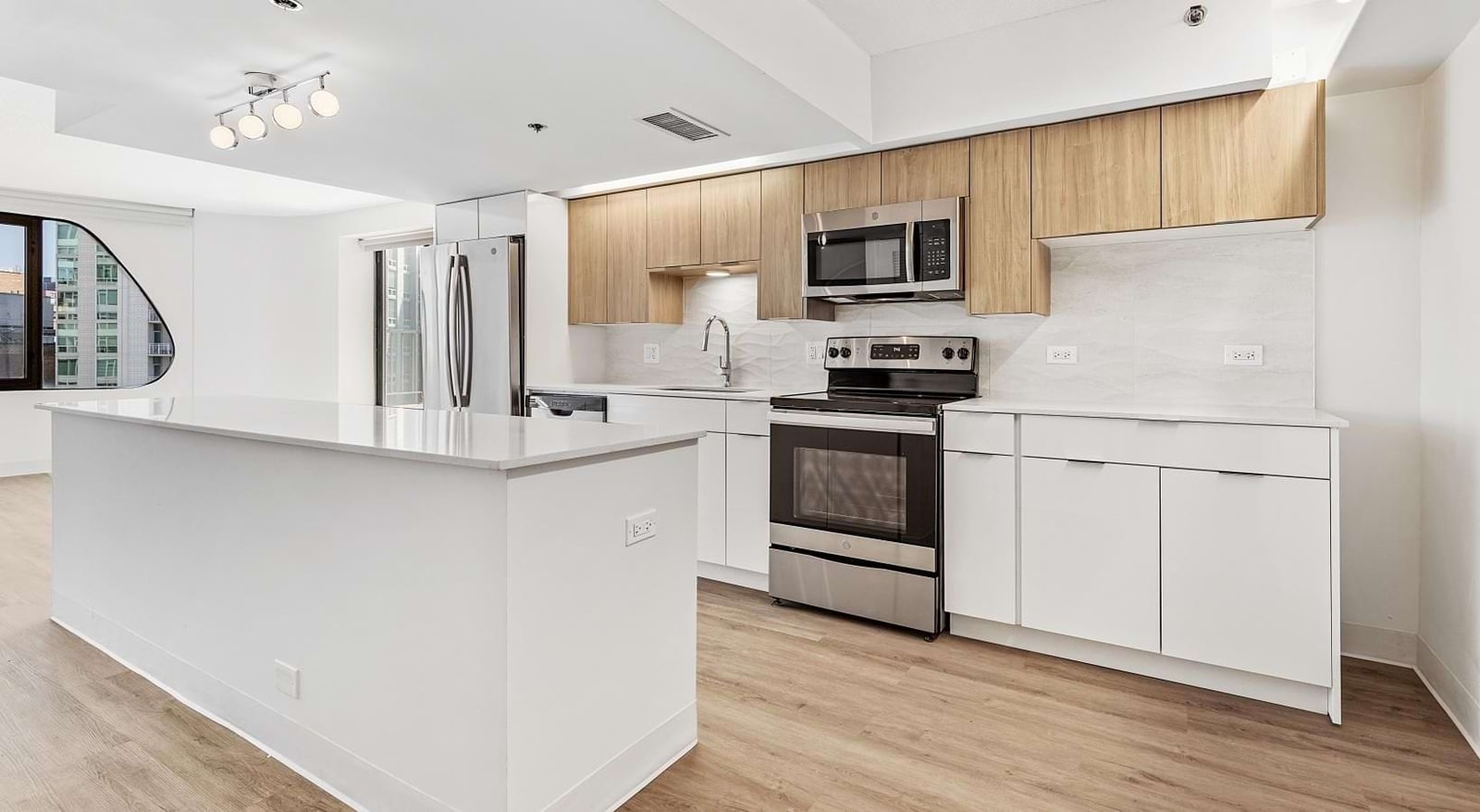River City Apartments photo 24