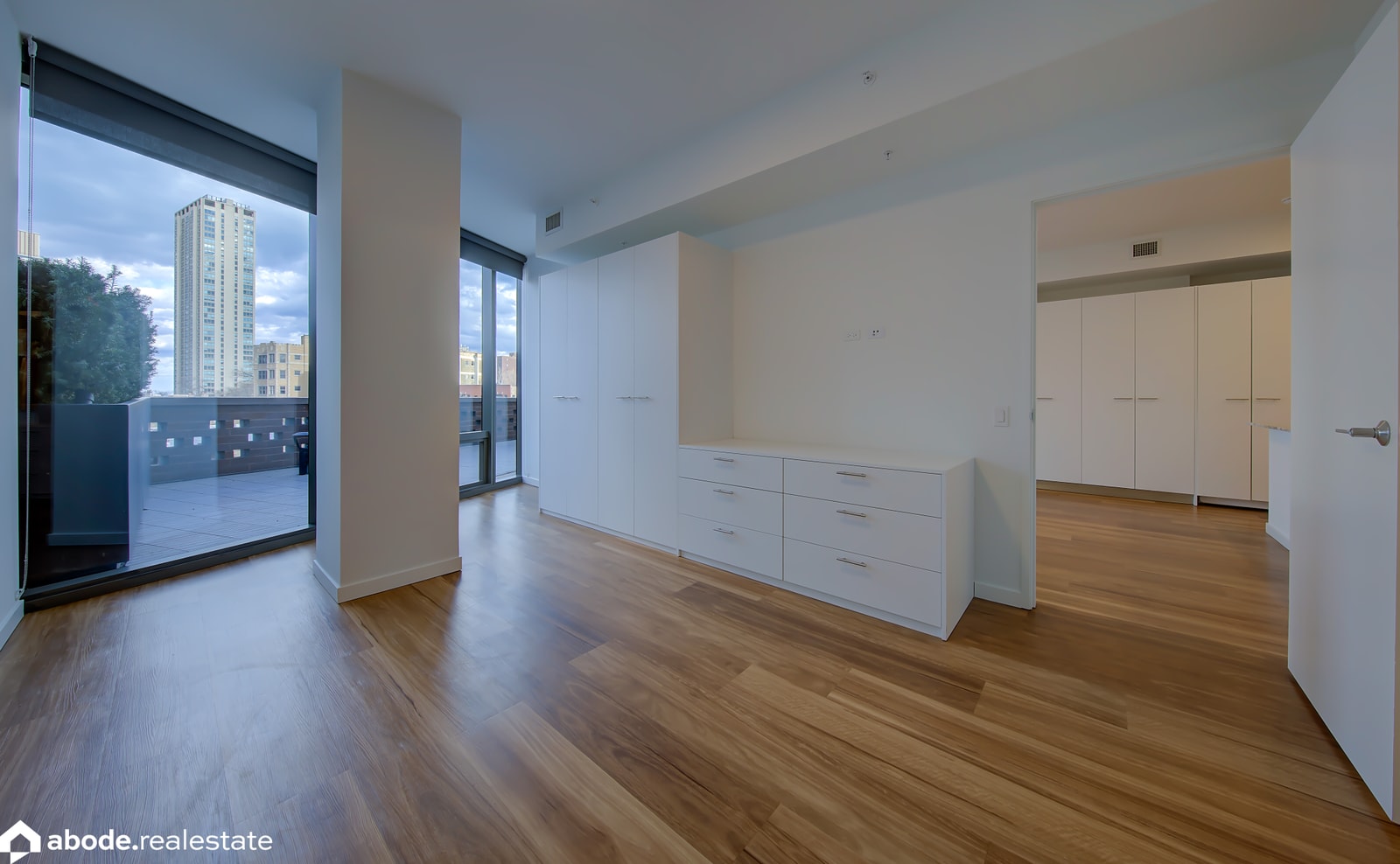 Optima Lakeview photo 57