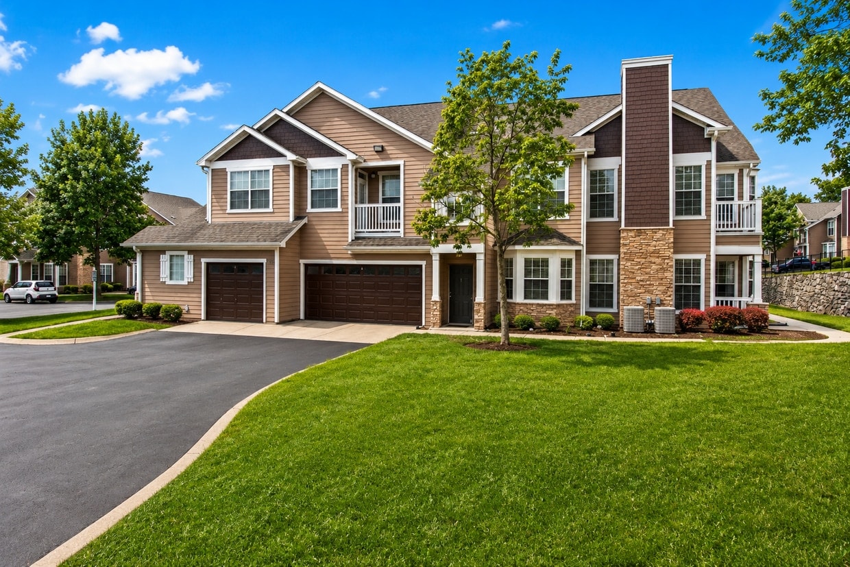 Woodland Pointe Residences photo 17