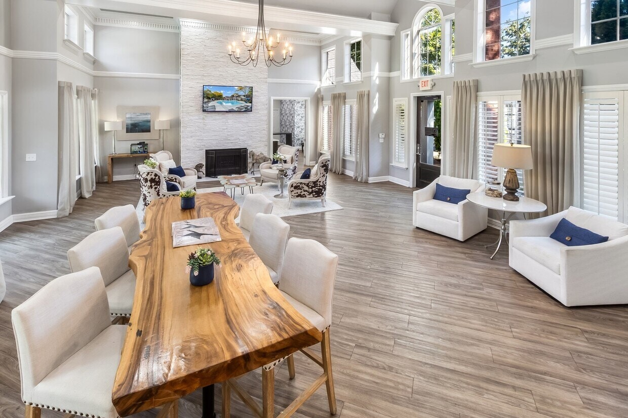 The Estates at Brentwood photo 15