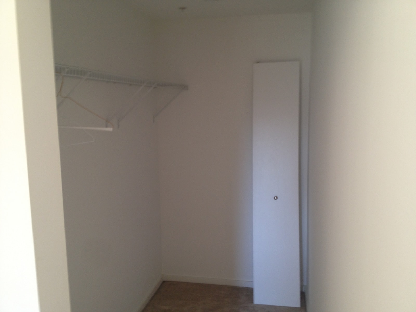 24 S Morgan Apartments photo 16
