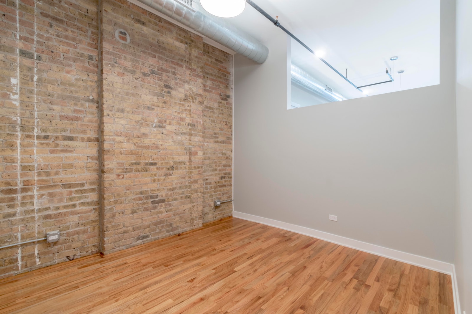 Hubbard Place photo 102