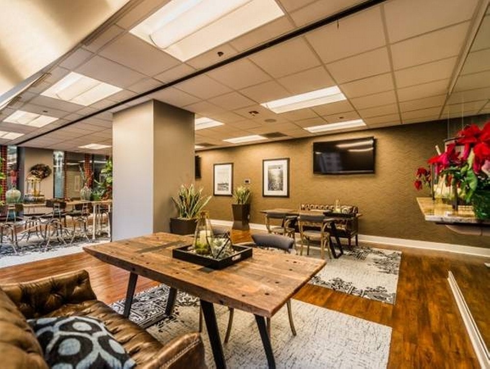 Axis Apartments and Lofts photo 81