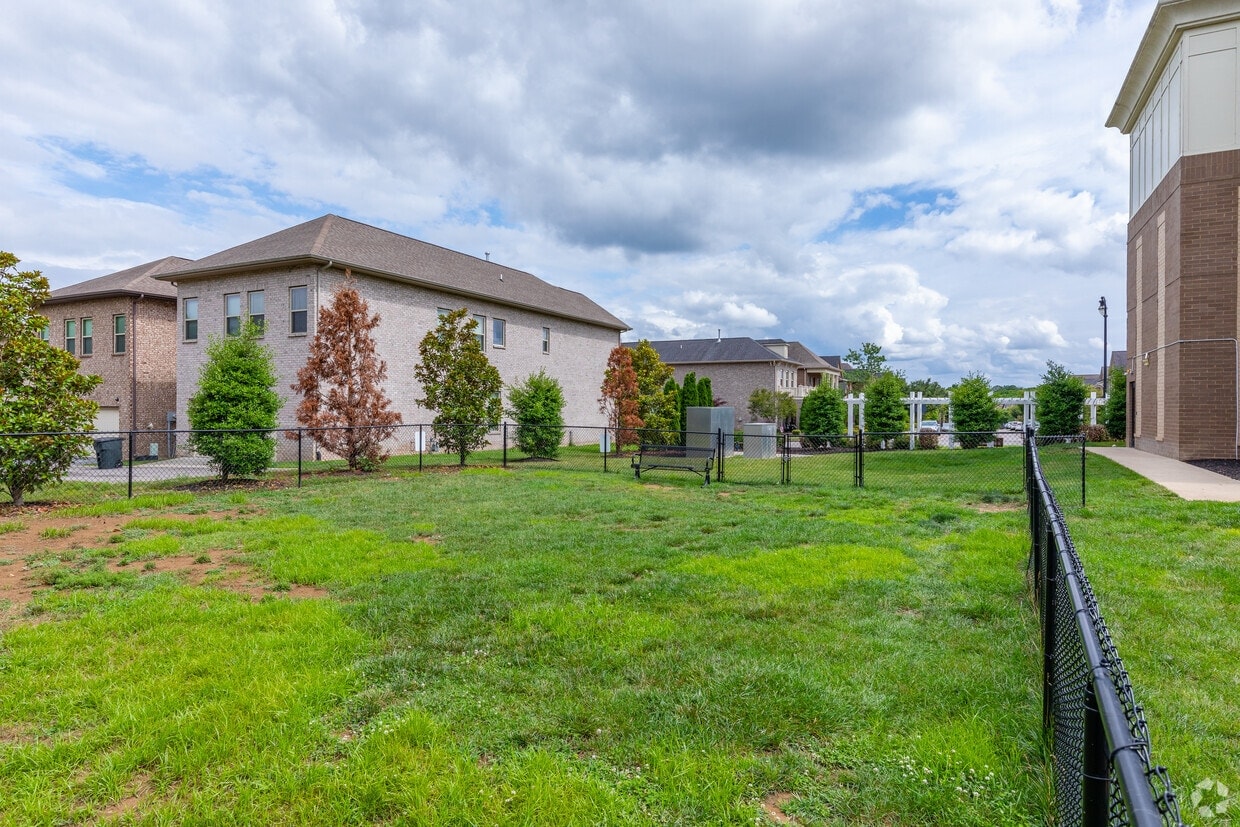 The Luxe at Indian Lake Village photo 28