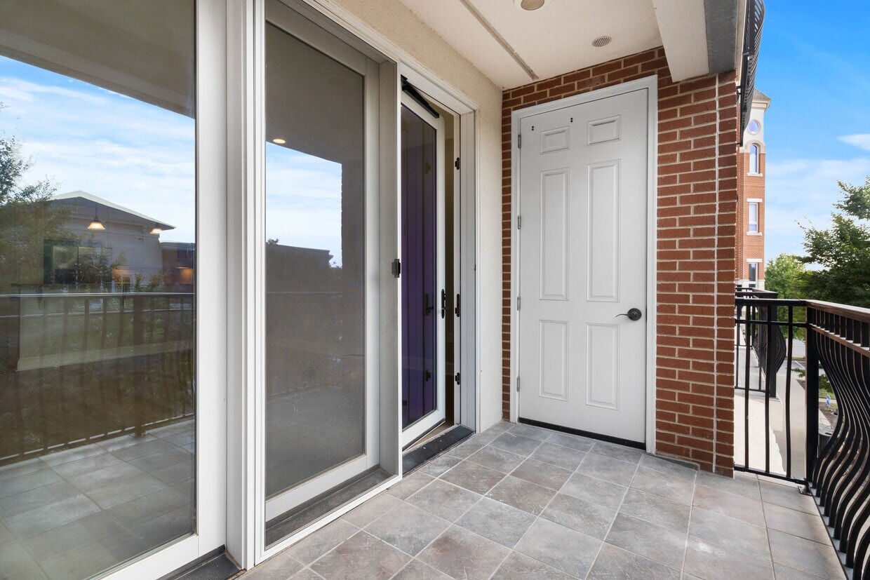 The Gateway Village photo 31