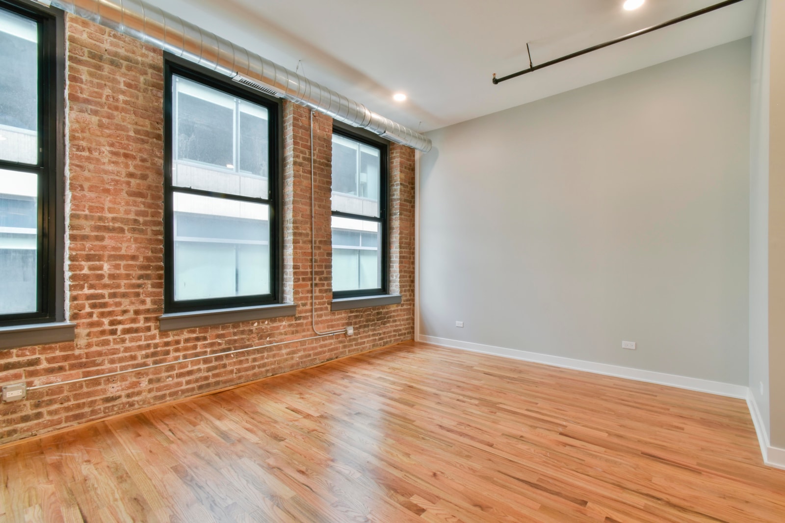 Hubbard Place photo 100