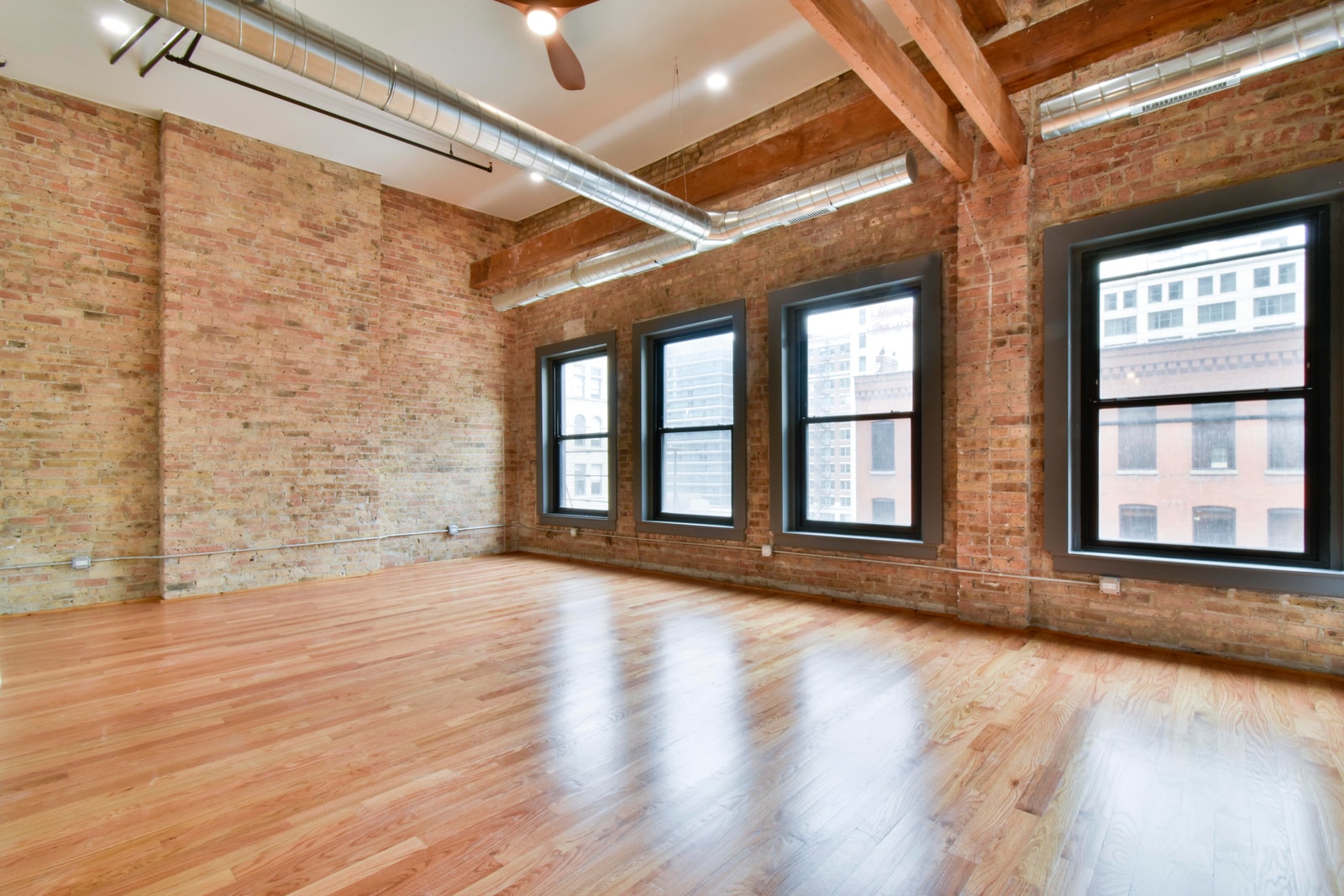 Hubbard Place photo 11