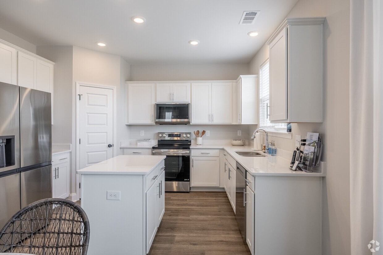 2762 Residences photo 2