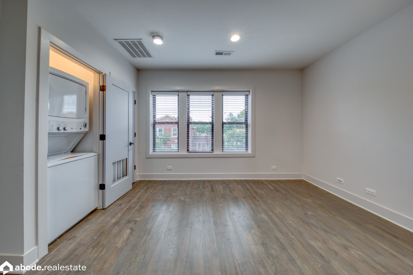 5827 North Ridge photo 9
