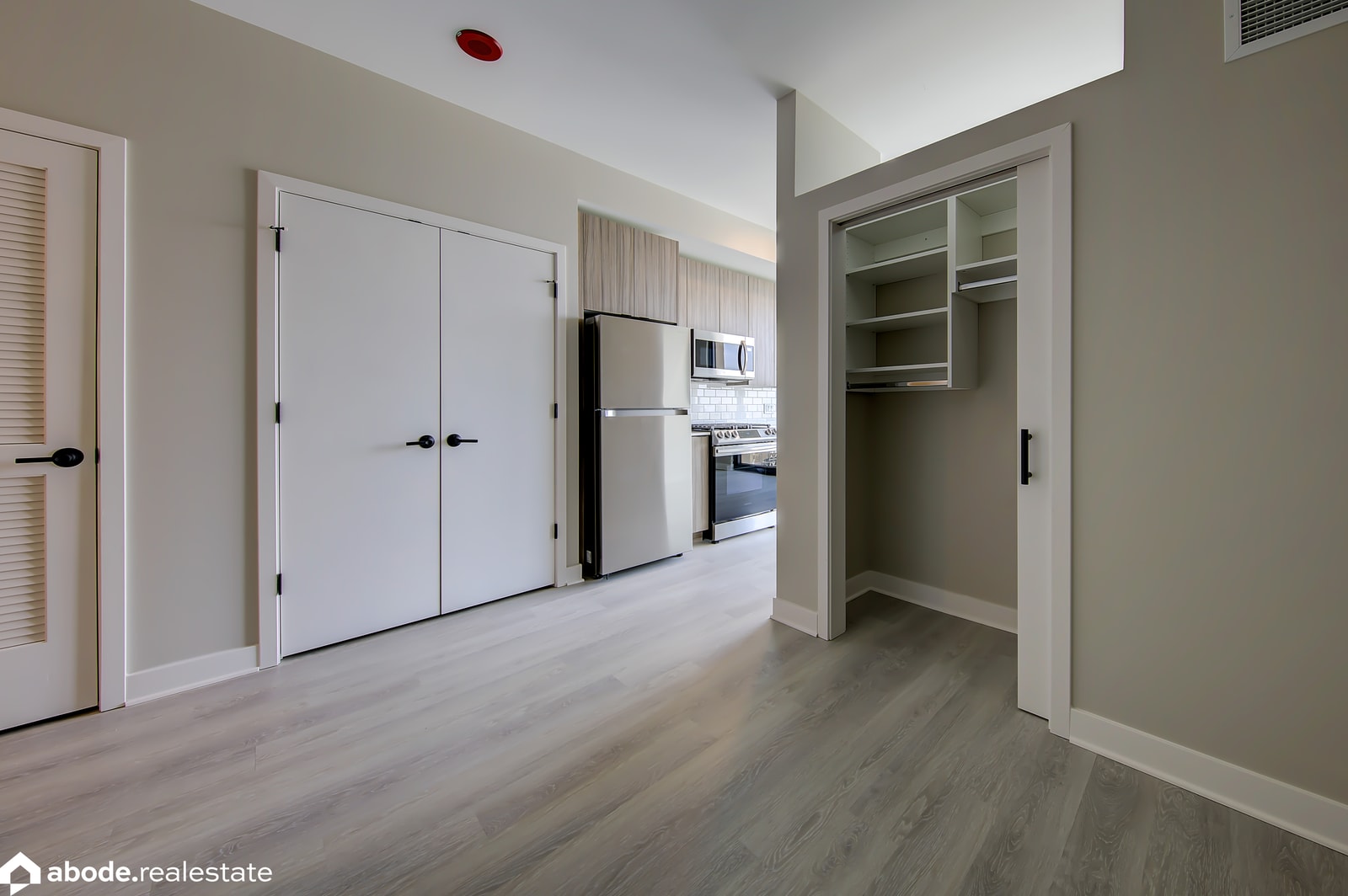 Platform 4611 photo 12