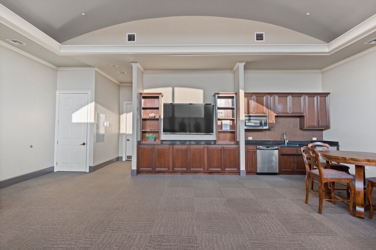 The Gateway Village photo 97