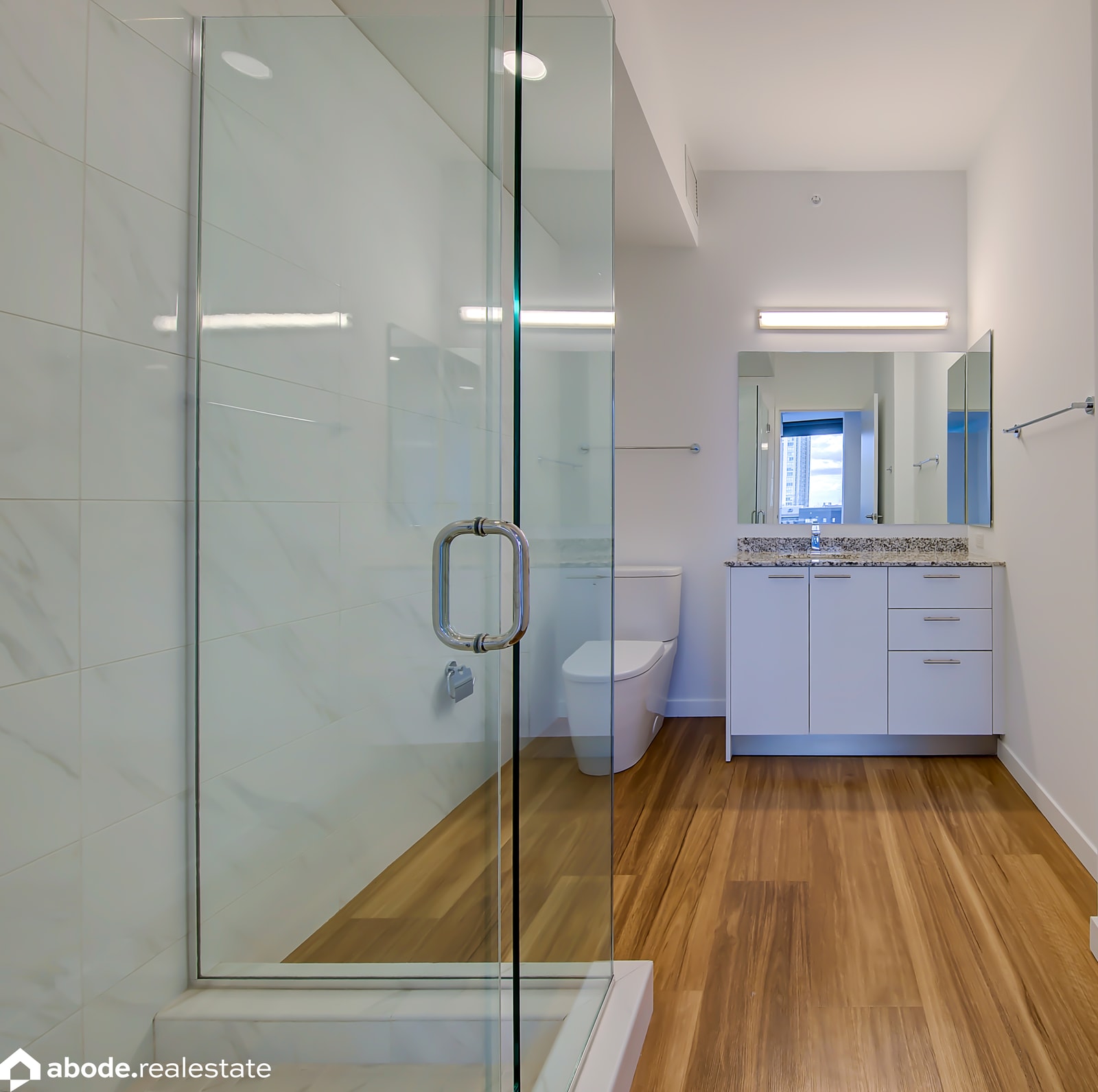 Optima Lakeview photo 40
