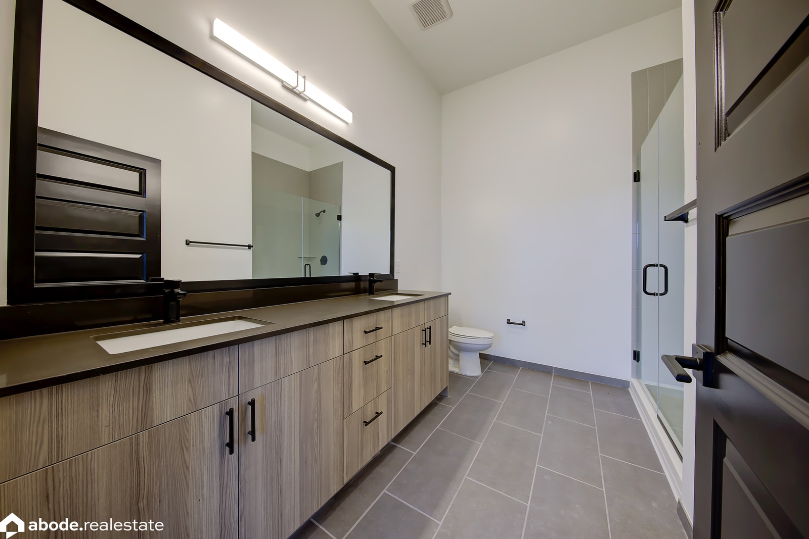 Abberly Riverwalk Apartment Homes photo 100