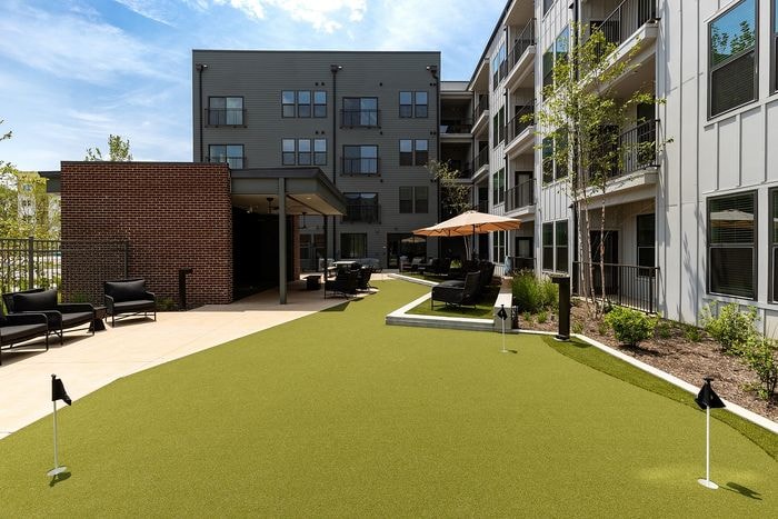 Abberly Riverwalk Apartment Homes photo 38
