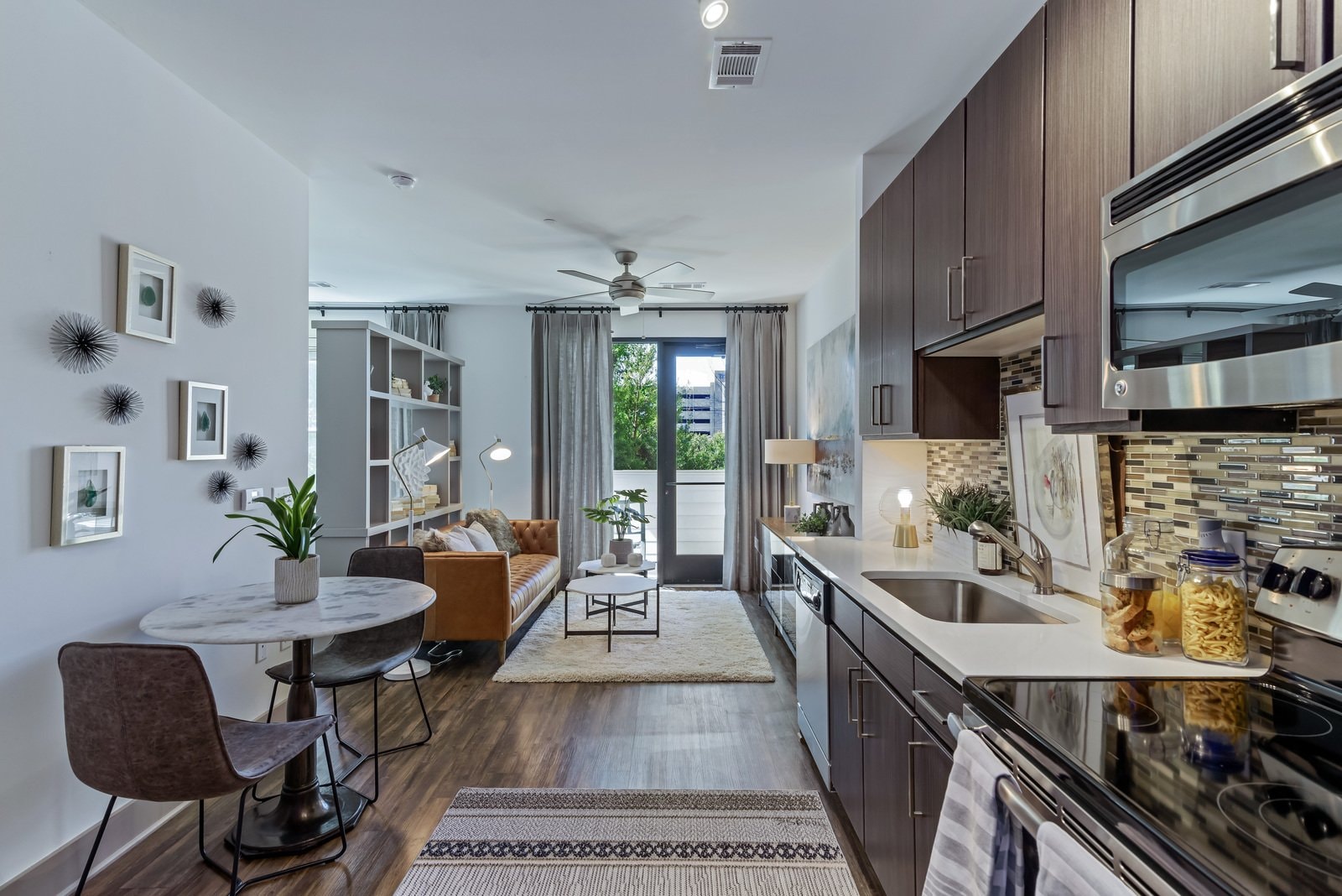 301 22nd Ave N, Nashville, TN 37203 — exterior view