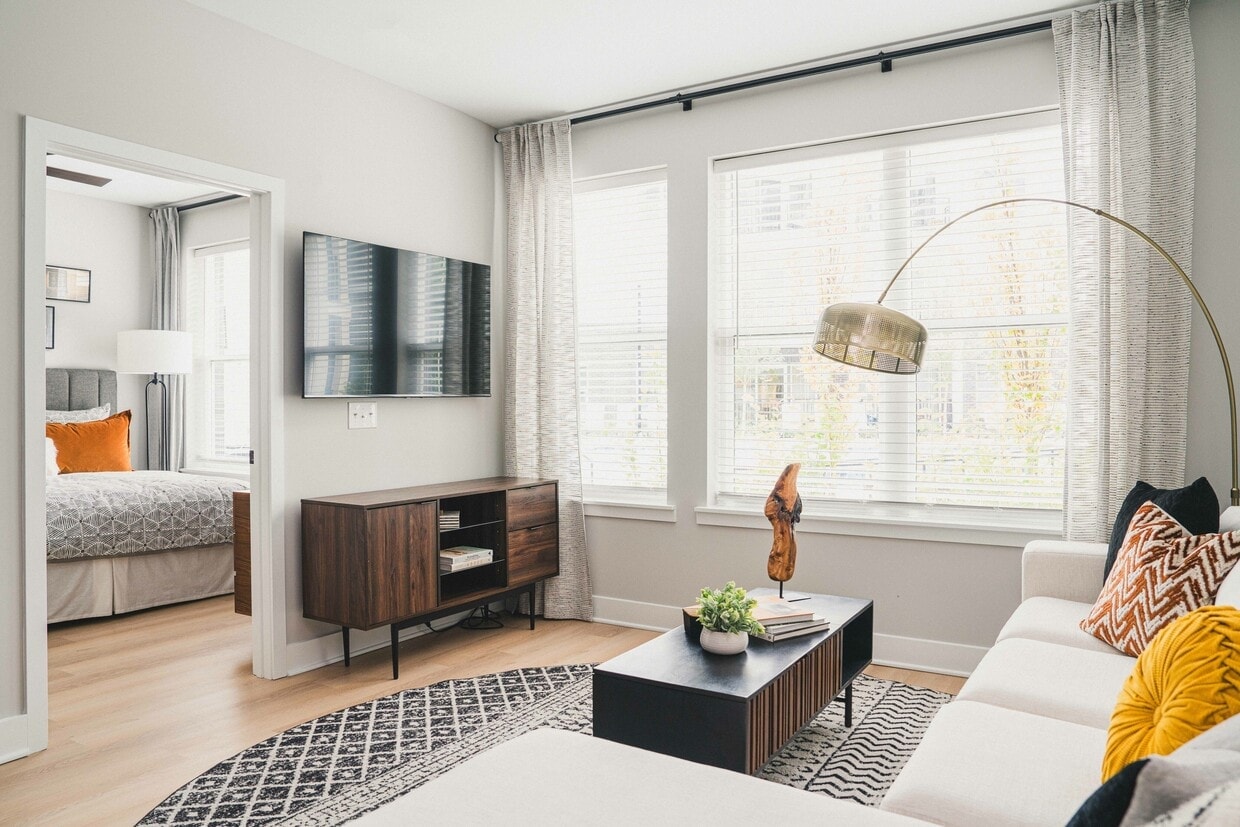 1420 Adams St, Nashville, TN 37208 — kitchen view