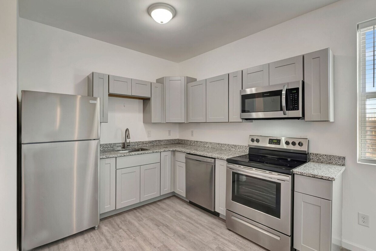 Hickory Lofts photo 37