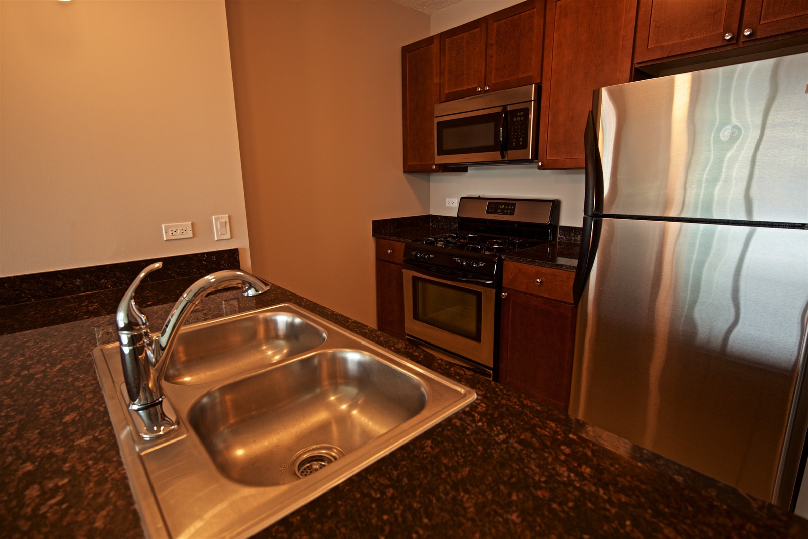 Atwater Apartments photo 102