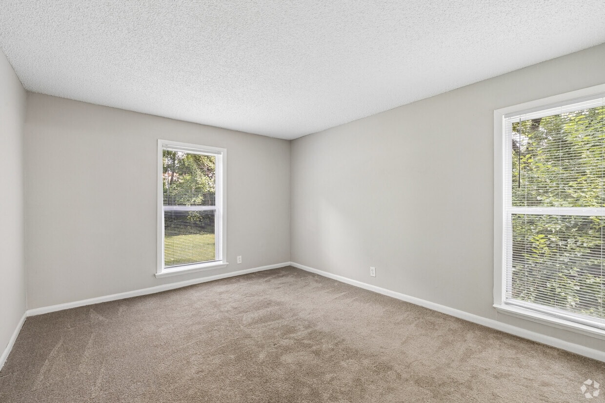 Kingwood photo 32