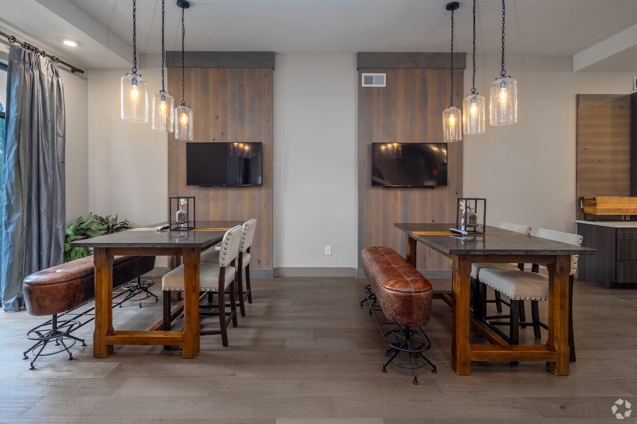 The Luxe at Indian Lake Village photo 20