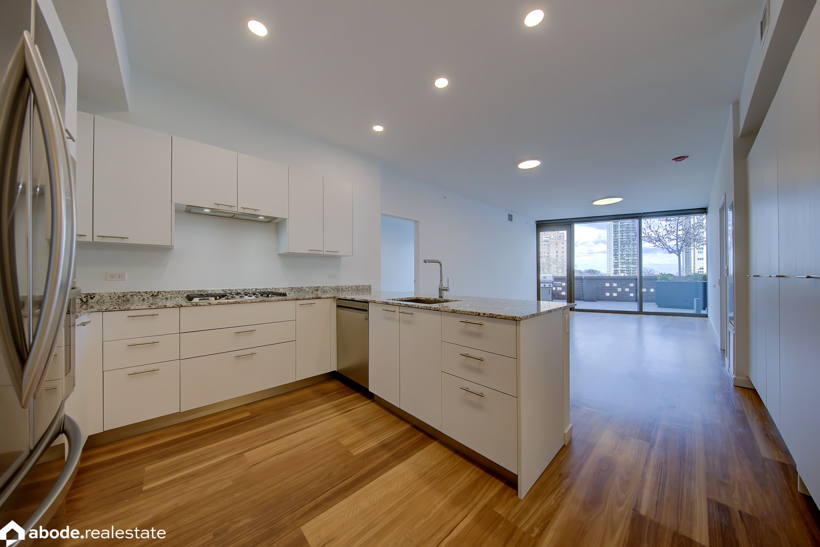 Optima Lakeview photo 51