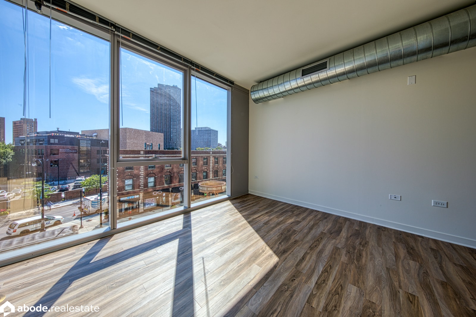 Halsted Flats photo 54