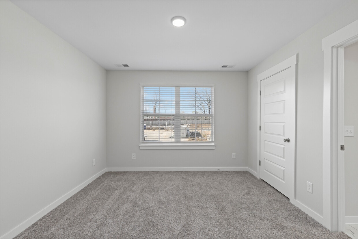 Stadium Townhomes photo 29