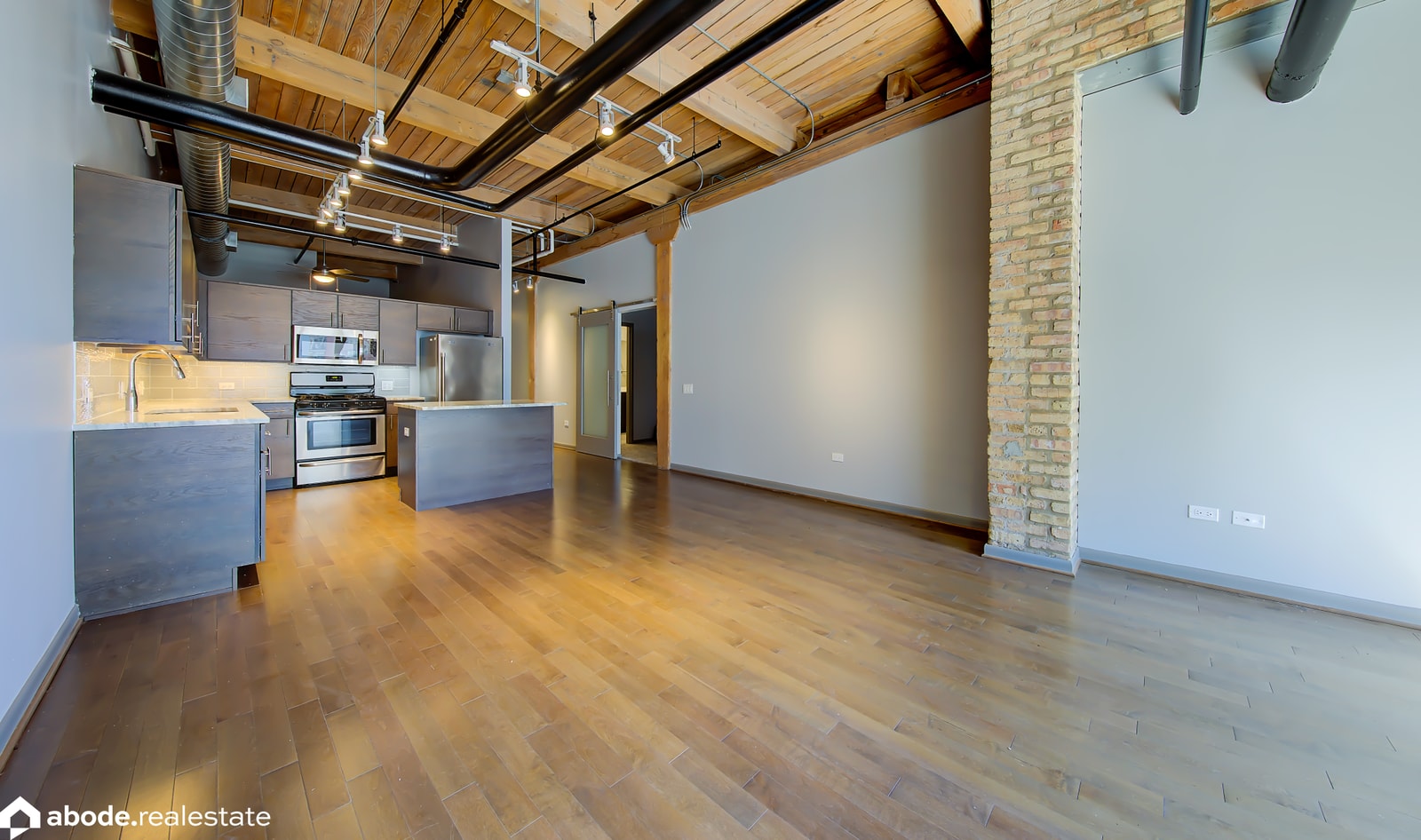 Lofts at River East photo 4