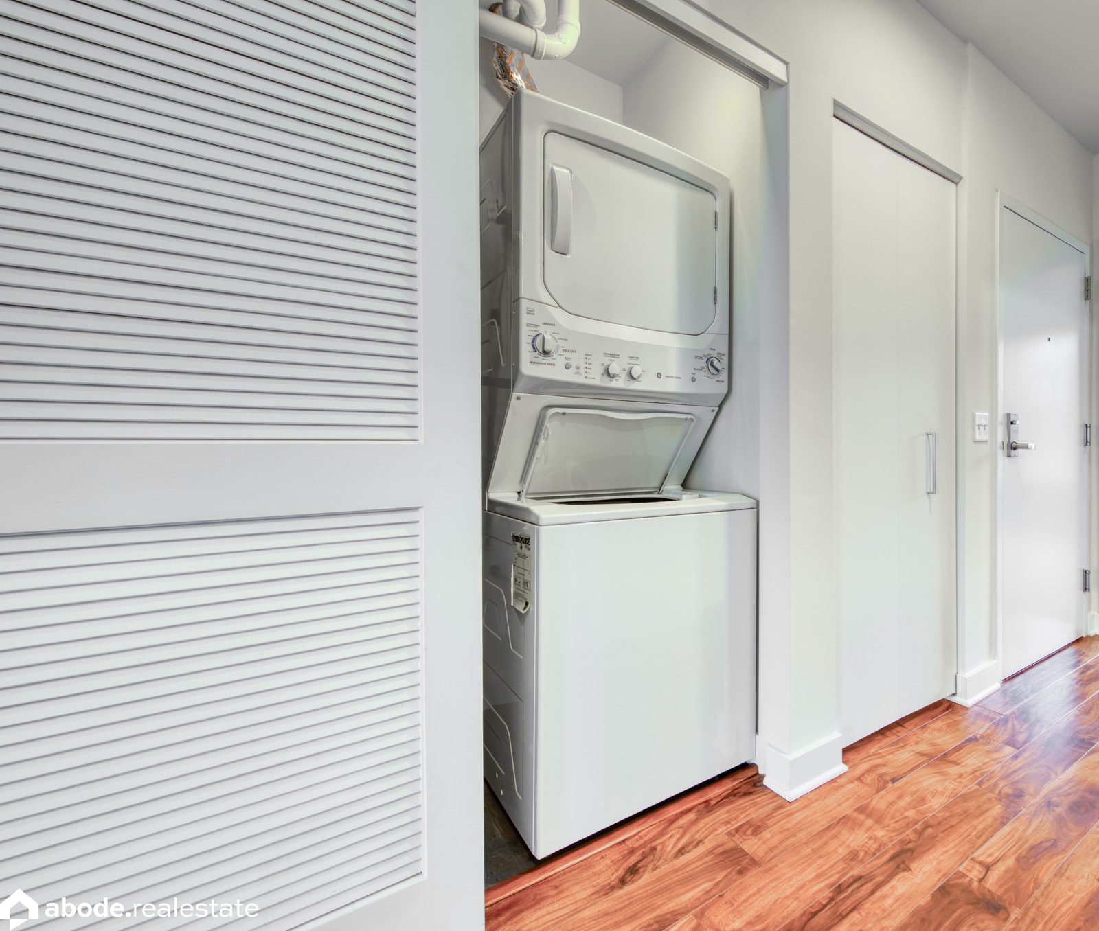 Ravenswood Terrace photo 4
