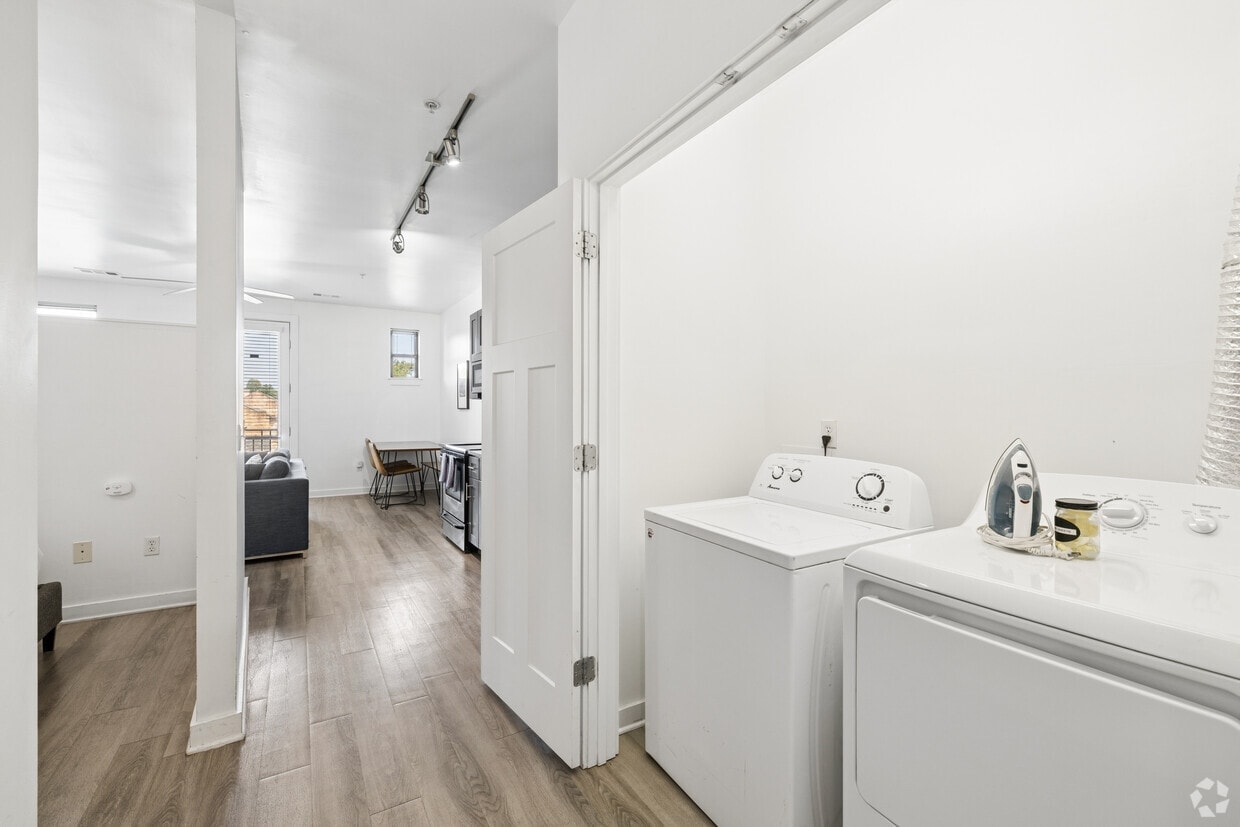 Midtown Place photo 43