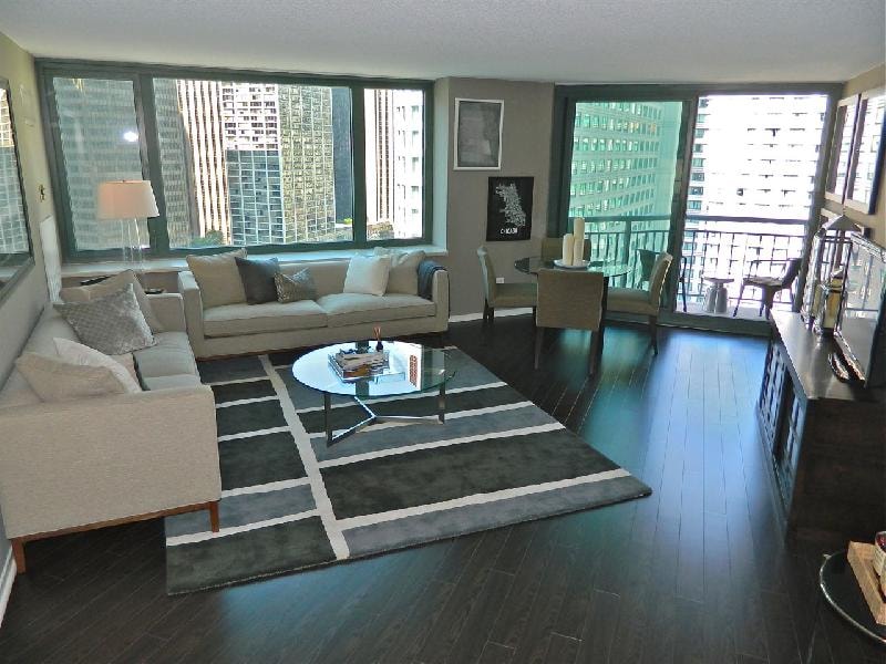 Cityfront Place photo 12