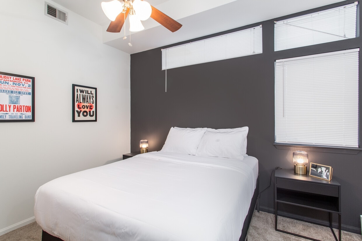 West Town Lofts photo 15