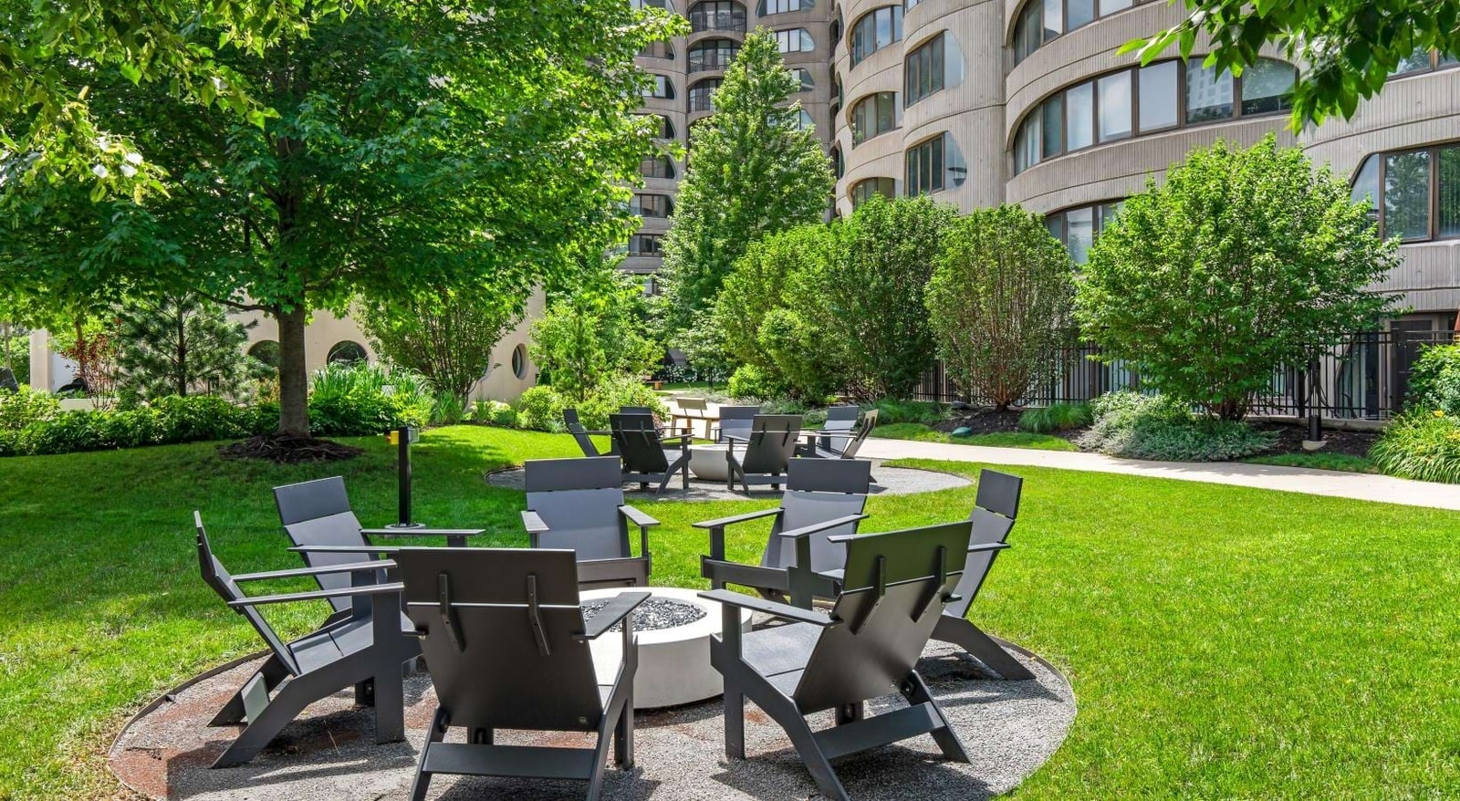 River City Apartments photo 4